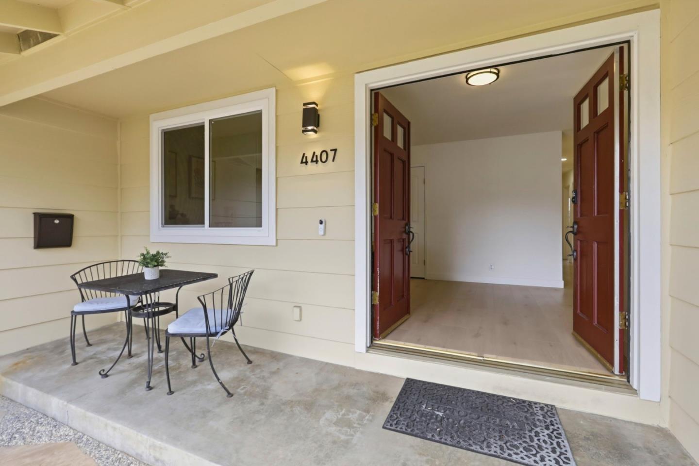 Detail Gallery Image 4 of 53 For 4407 Hendrix Ct, San Jose,  CA 95124 - 3 Beds | 2 Baths