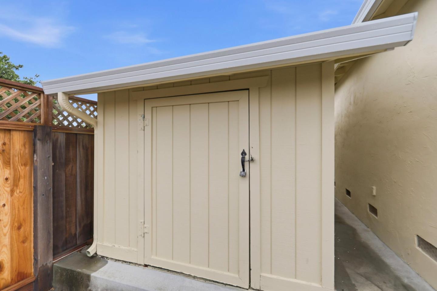 Detail Gallery Image 51 of 53 For 4407 Hendrix Ct, San Jose,  CA 95124 - 3 Beds | 2 Baths