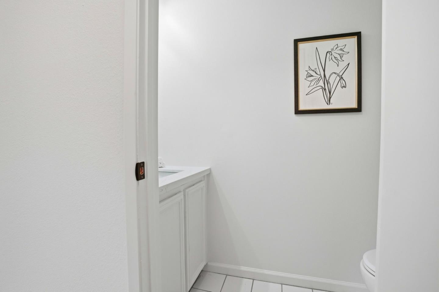 Detail Gallery Image 21 of 34 For Rosita Rd, Pacifica,  CA 94044 - 2 Beds | 1/1 Baths