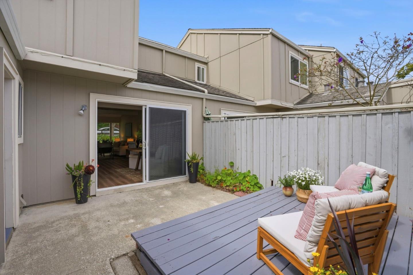 Detail Gallery Image 28 of 34 For Rosita Rd, Pacifica,  CA 94044 - 2 Beds | 1/1 Baths