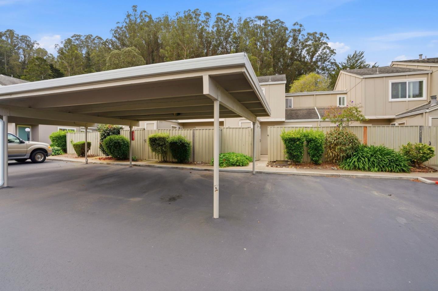 Detail Gallery Image 29 of 34 For Rosita Rd, Pacifica,  CA 94044 - 2 Beds | 1/1 Baths