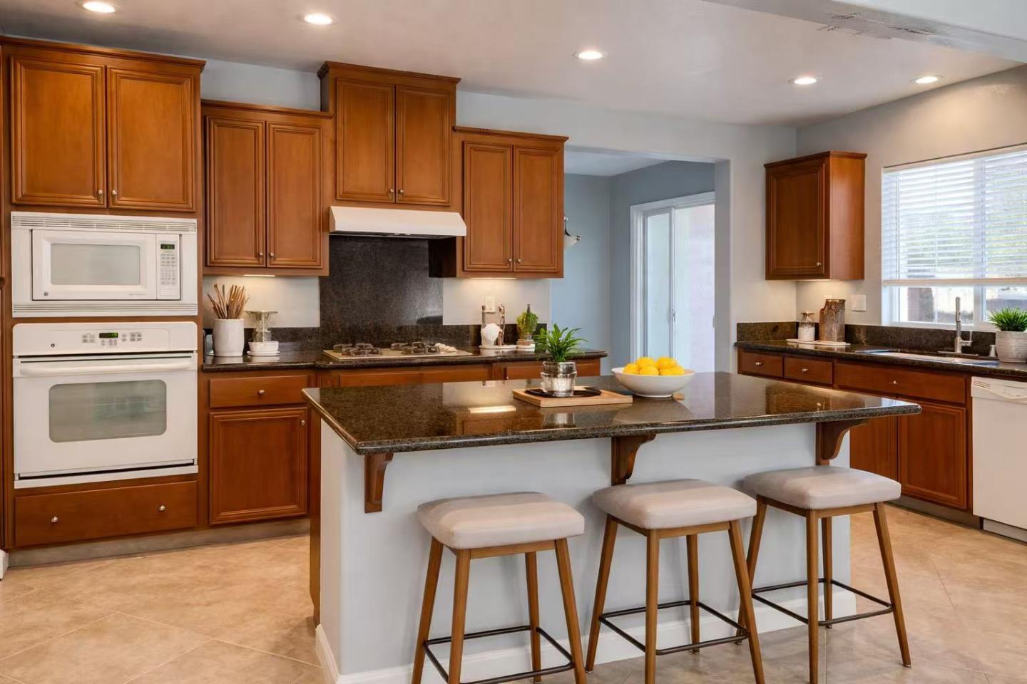 Detail Gallery Image 6 of 18 For 311 W Fauna Ave, Mountain House,  CA 95391 - 4 Beds | 3 Baths