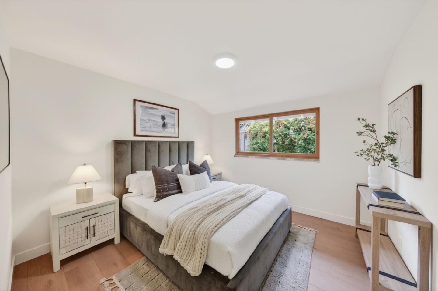 Detail Gallery Image 26 of 53 For 2734 Doverton Sq, Mountain View,  CA 94040 - 4 Beds | 2/1 Baths