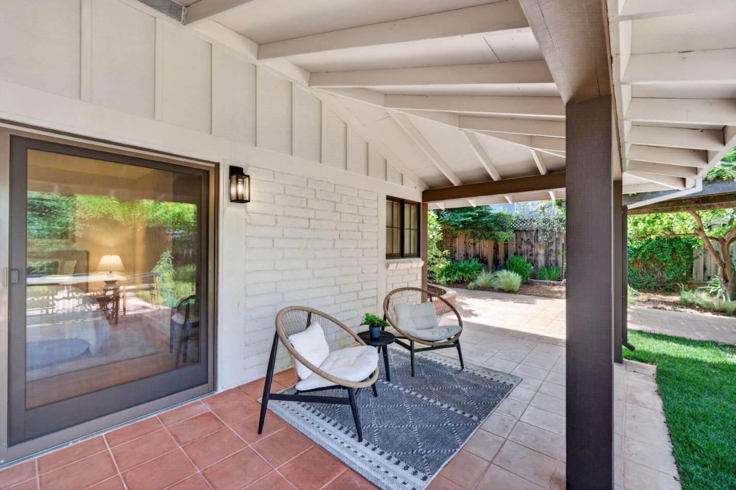 Detail Gallery Image 35 of 53 For 2734 Doverton Sq, Mountain View,  CA 94040 - 4 Beds | 2/1 Baths