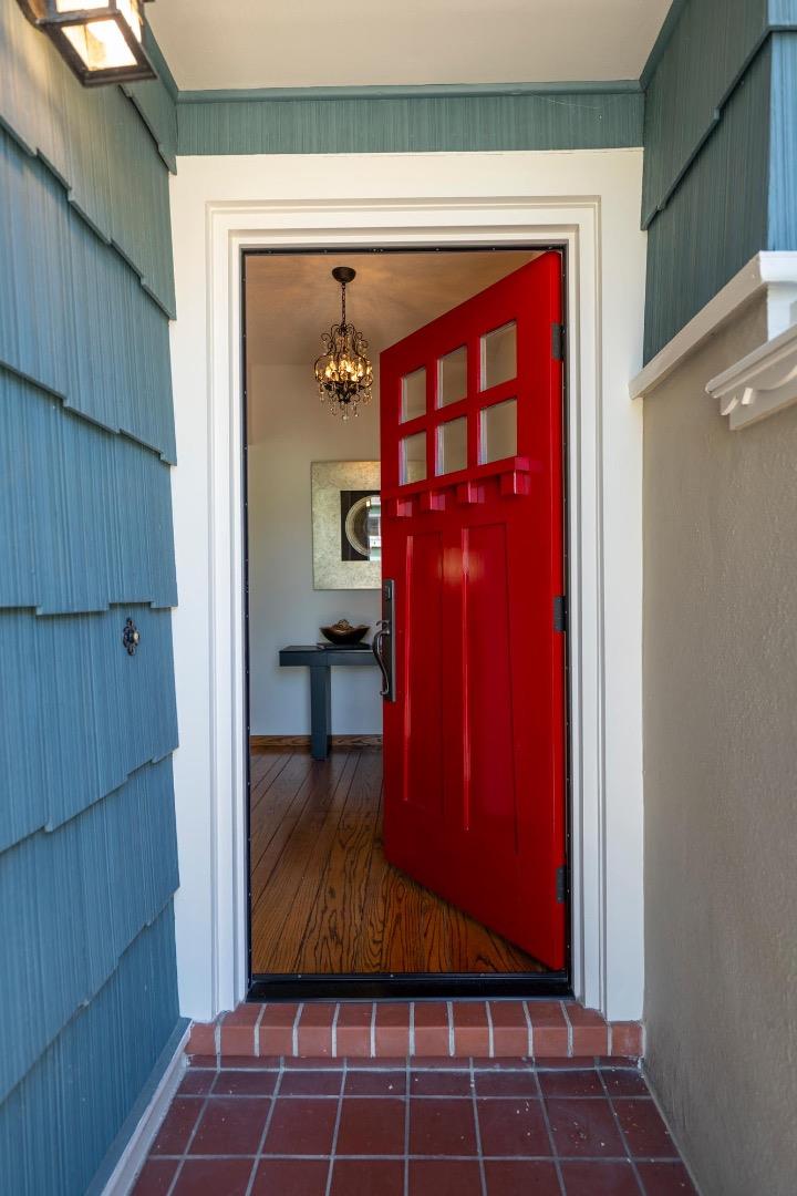 Detail Gallery Image 2 of 29 For 67 Parkside Ave, Daly City,  CA 94015 - 3 Beds | 2 Baths