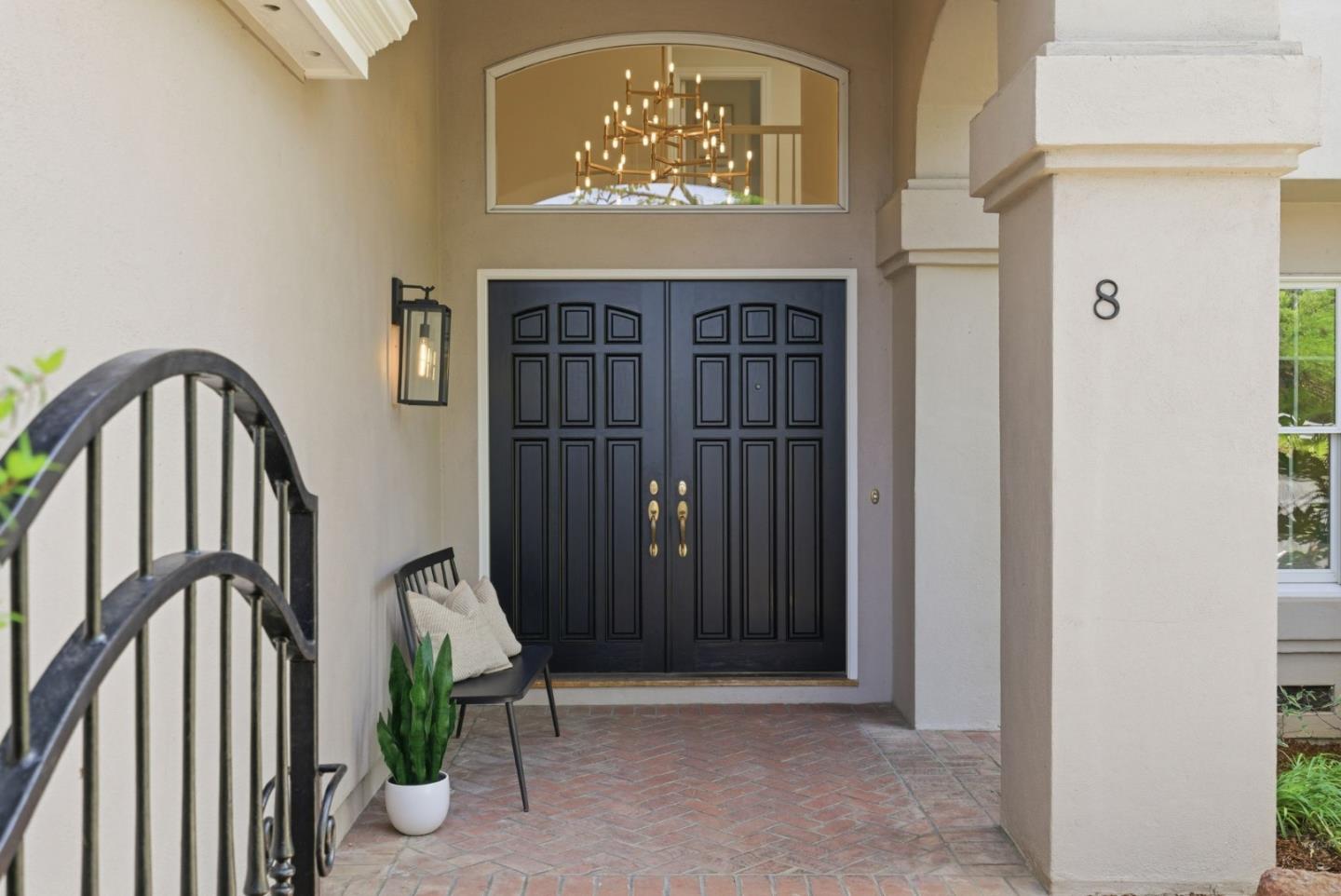 Detail Gallery Image 2 of 30 For 8 Almendra Ln, Los Altos,  CA 94022 - 4 Beds | 3 Baths