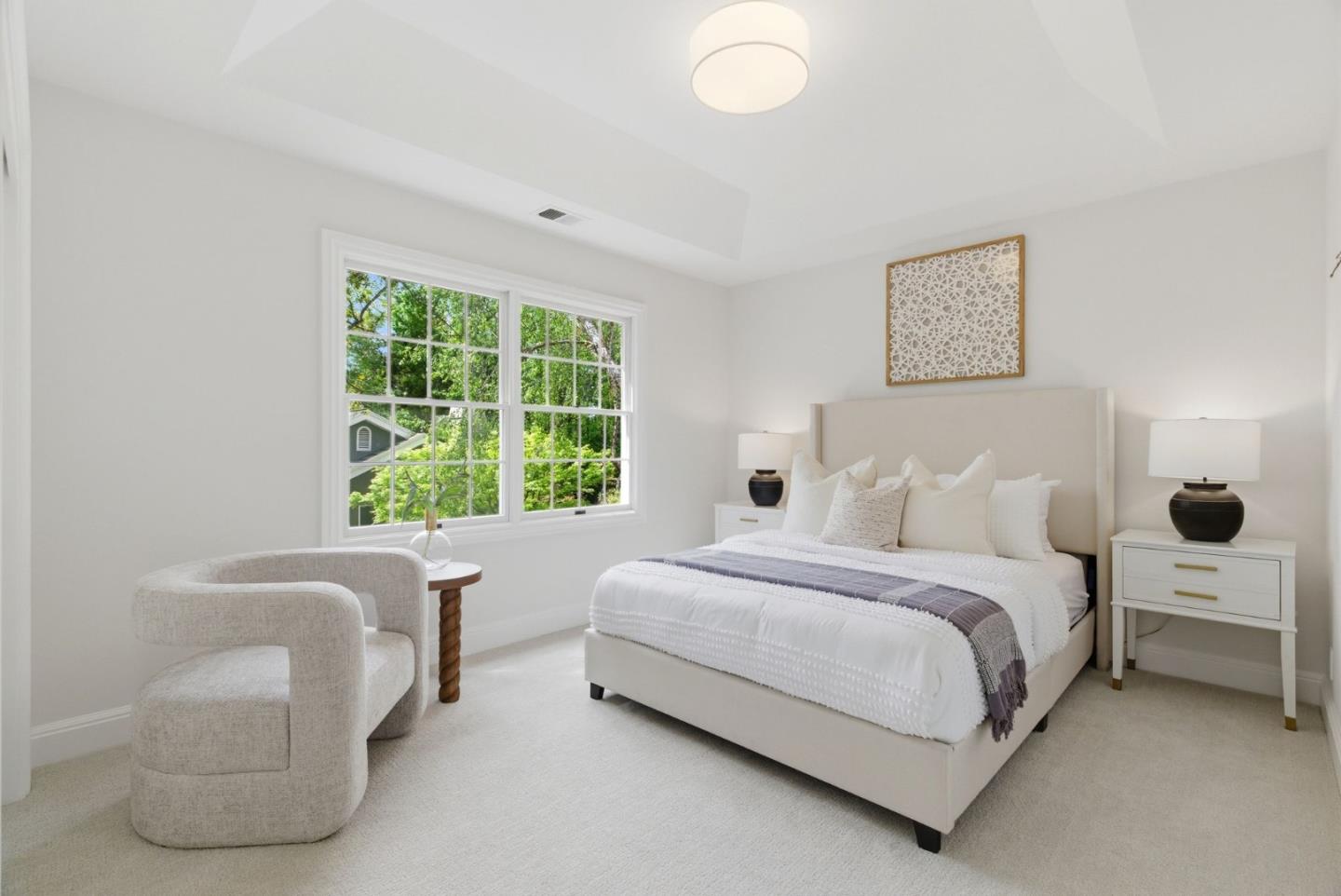 Detail Gallery Image 22 of 30 For 8 Almendra Ln, Los Altos,  CA 94022 - 4 Beds | 3 Baths