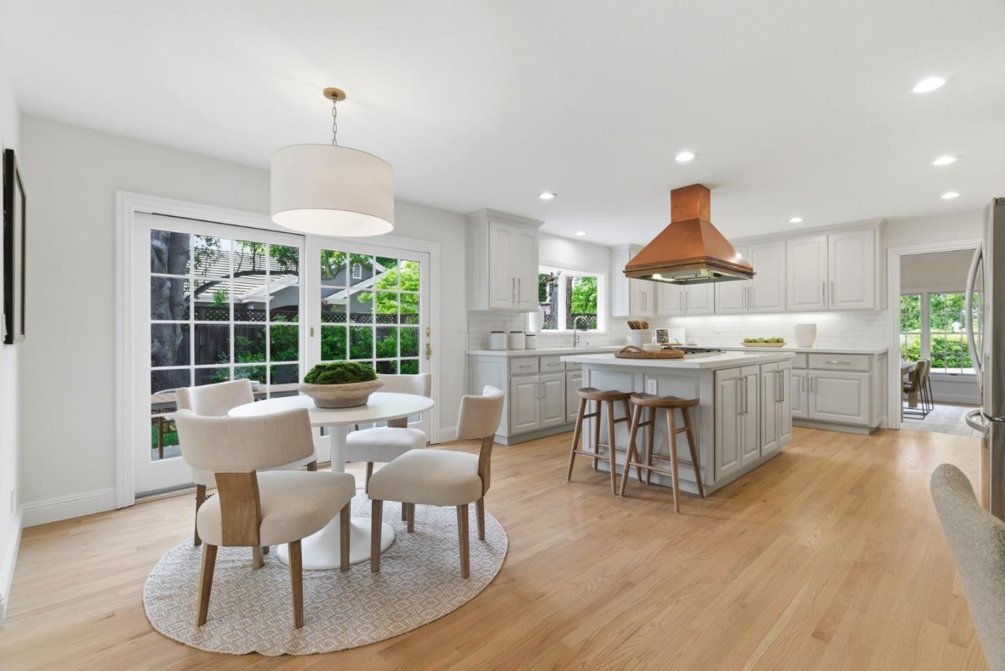 8 Almendra Lane, Los Altos, CA, 94022