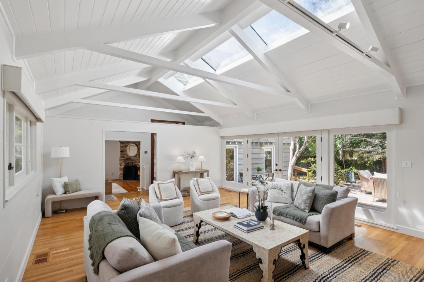 Detail Gallery Image 12 of 49 For 0 Guadalupe 2 Nw 3rd, Carmel,  CA 93921 - 4 Beds | 3/1 Baths