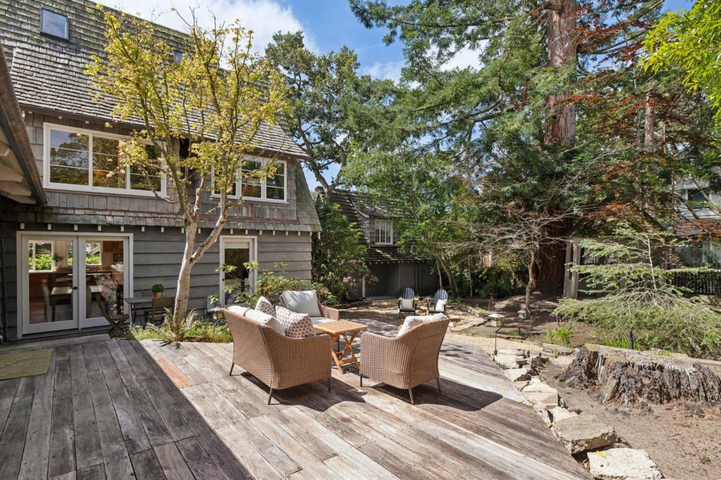 Detail Gallery Image 14 of 49 For 0 Guadalupe 2 Nw 3rd, Carmel,  CA 93921 - 4 Beds | 3/1 Baths