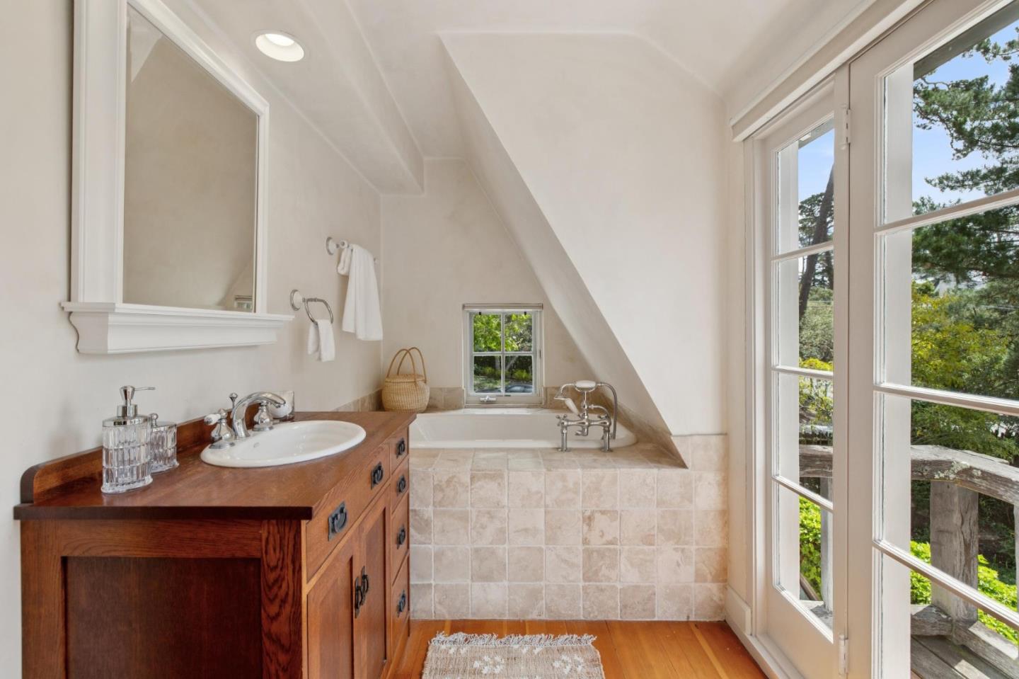 Detail Gallery Image 28 of 49 For 0 Guadalupe 2 Nw 3rd, Carmel,  CA 93921 - 4 Beds | 3/1 Baths