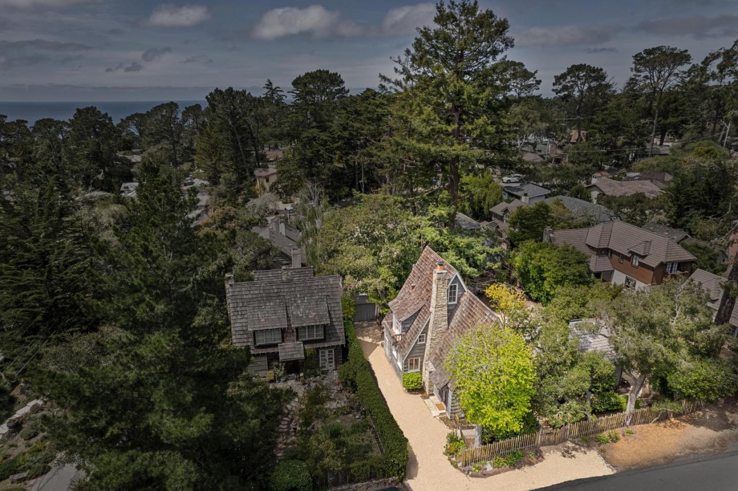 Detail Gallery Image 3 of 49 For 0 Guadalupe 2 Nw 3rd, Carmel,  CA 93921 - 4 Beds | 3/1 Baths