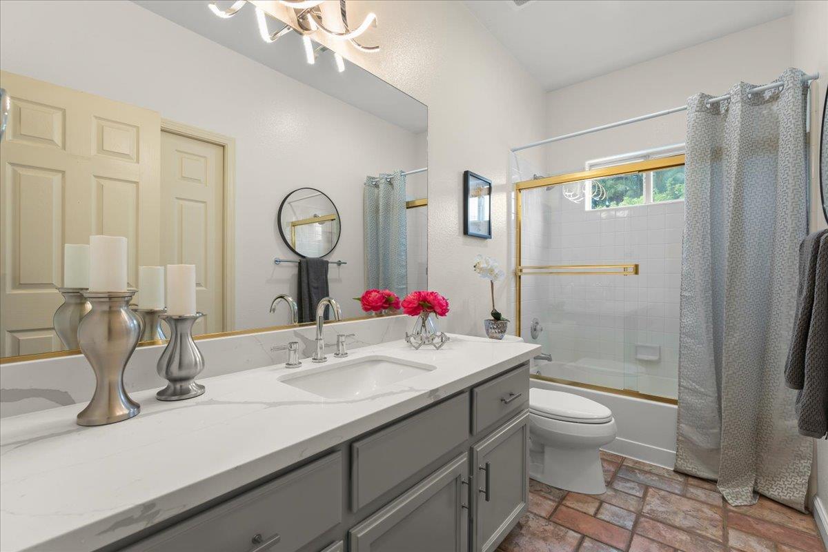 Detail Gallery Image 15 of 37 For 17115 Rosemary Cir, Morgan Hill,  CA 95037 - 4 Beds | 3 Baths