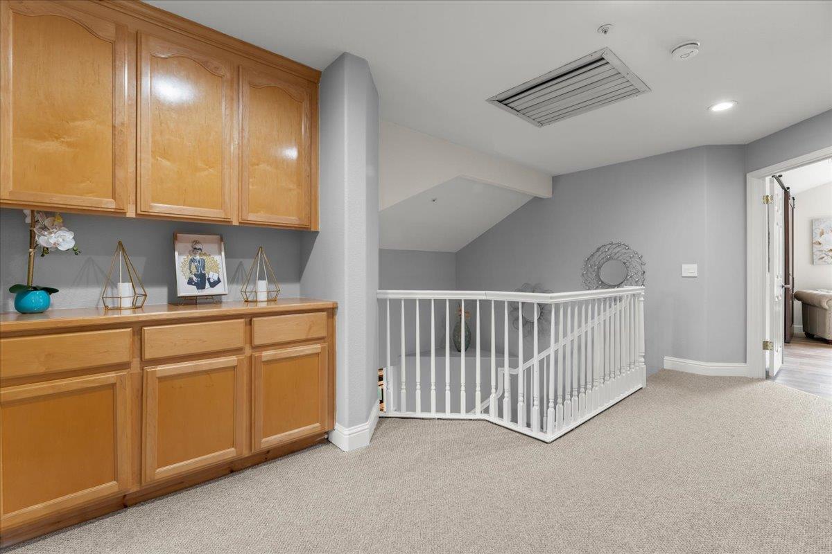 Detail Gallery Image 25 of 37 For 17115 Rosemary Cir, Morgan Hill,  CA 95037 - 4 Beds | 3 Baths