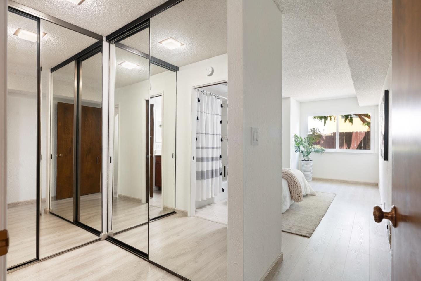 Detail Gallery Image 22 of 27 For Lisbon St, Daly City,  CA 94014 - 4 Beds | 3 Baths