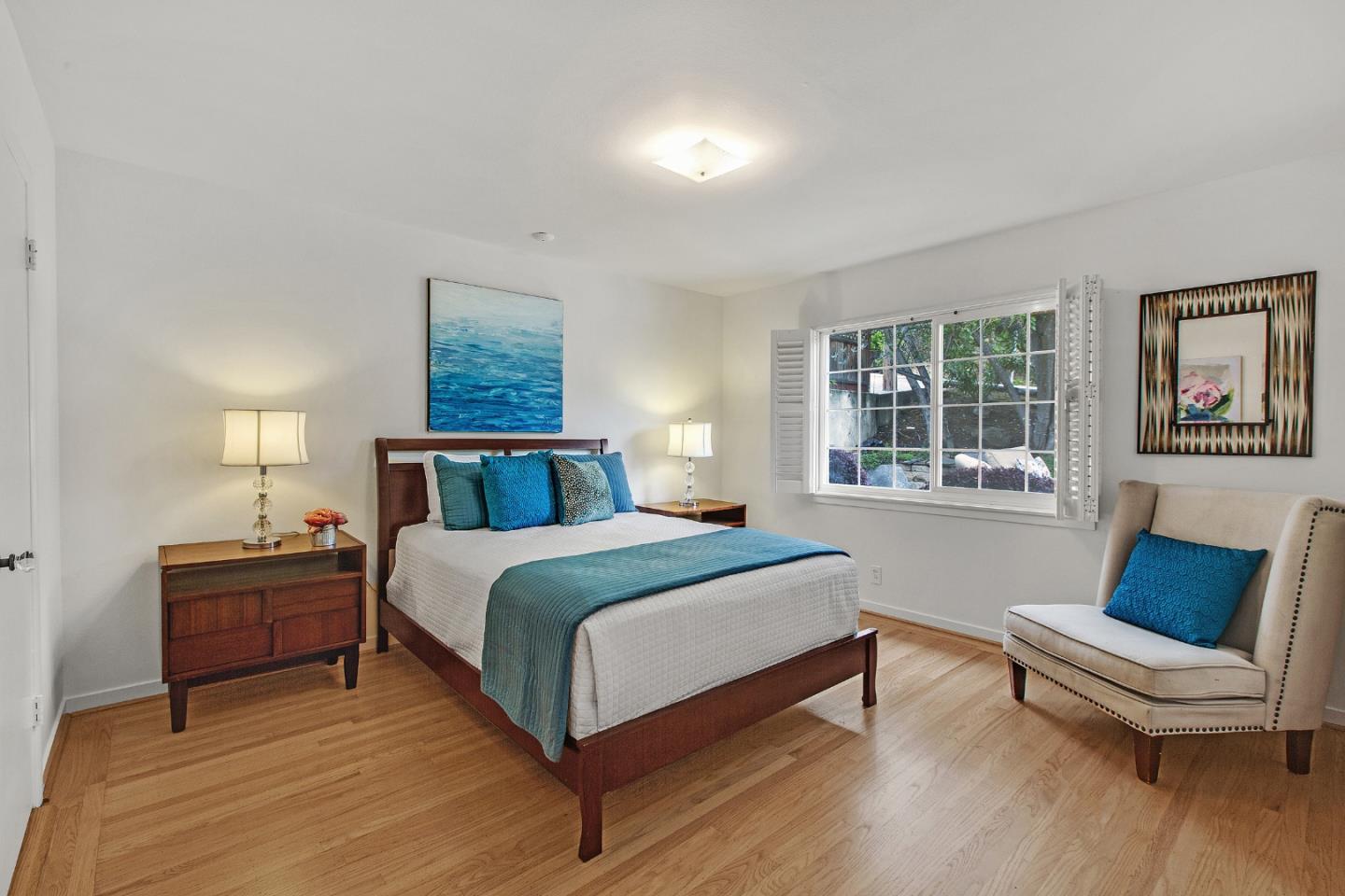 Detail Gallery Image 15 of 32 For 209 Clifton Ave, San Carlos,  CA 94070 - 3 Beds | 3 Baths