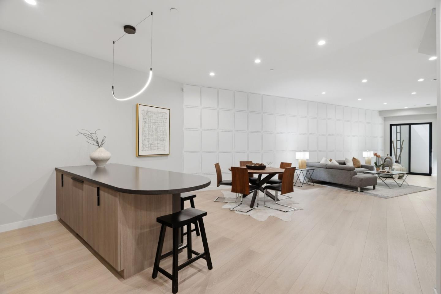 Detail Gallery Image 37 of 75 For 90 Crescent Dr, Palo Alto,  CA 94301 - 6 Beds | 5/2 Baths