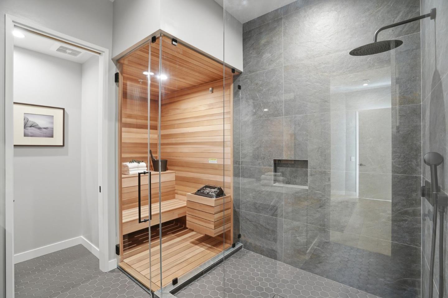 Detail Gallery Image 46 of 75 For 90 Crescent Dr, Palo Alto,  CA 94301 - 6 Beds | 5/2 Baths