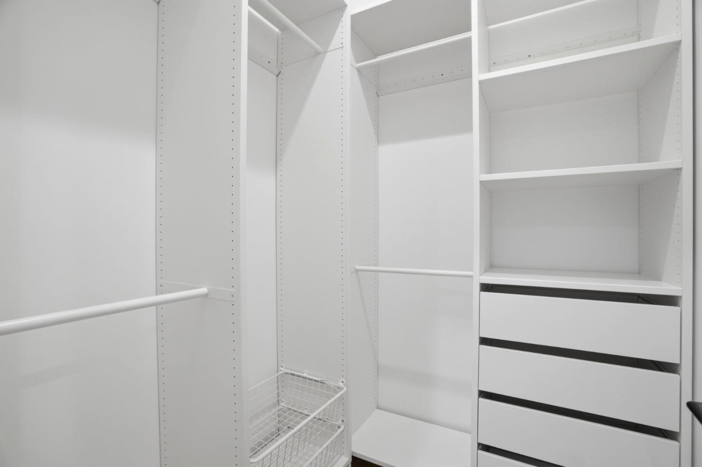 Detail Gallery Image 60 of 75 For 90 Crescent Dr, Palo Alto,  CA 94301 - 6 Beds | 5/2 Baths