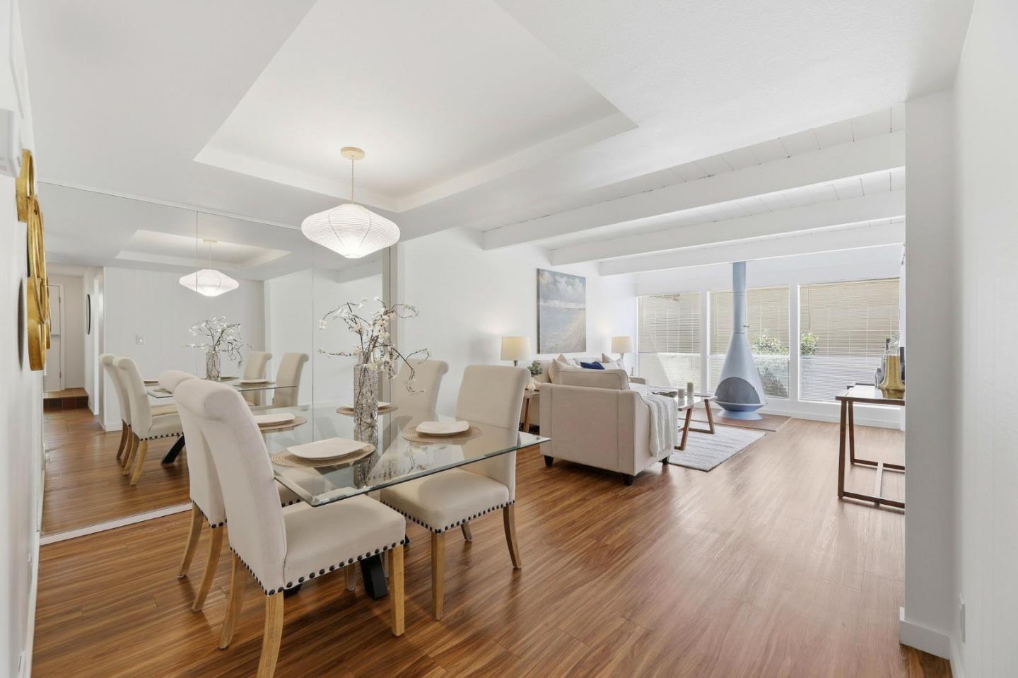 Detail Gallery Image 17 of 37 For 518 N Castlerock Ter, Sunnyvale,  CA 94087 - 3 Beds | 2/1 Baths