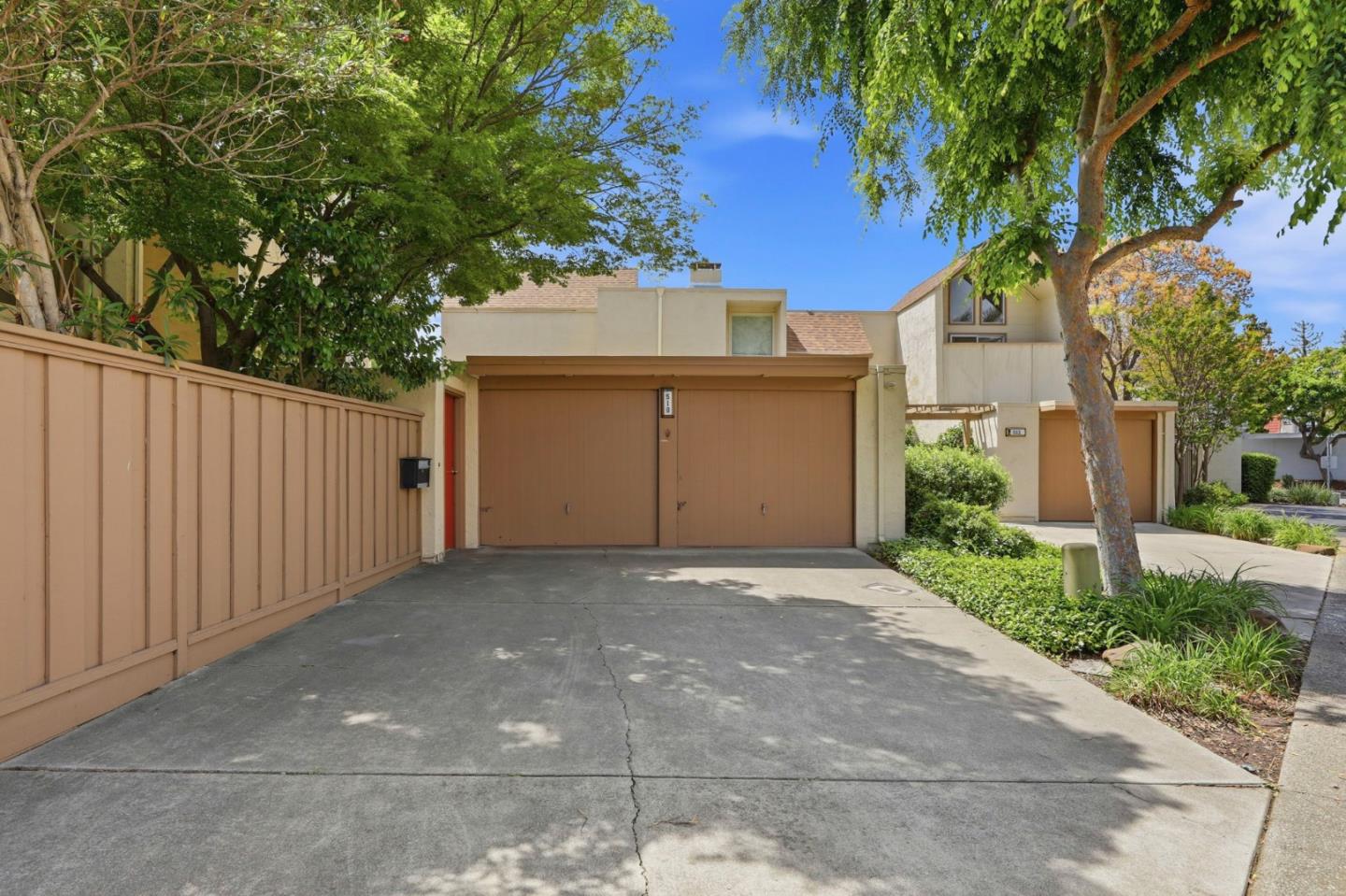 Detail Gallery Image 3 of 37 For 518 N Castlerock Ter, Sunnyvale,  CA 94087 - 3 Beds | 2/1 Baths