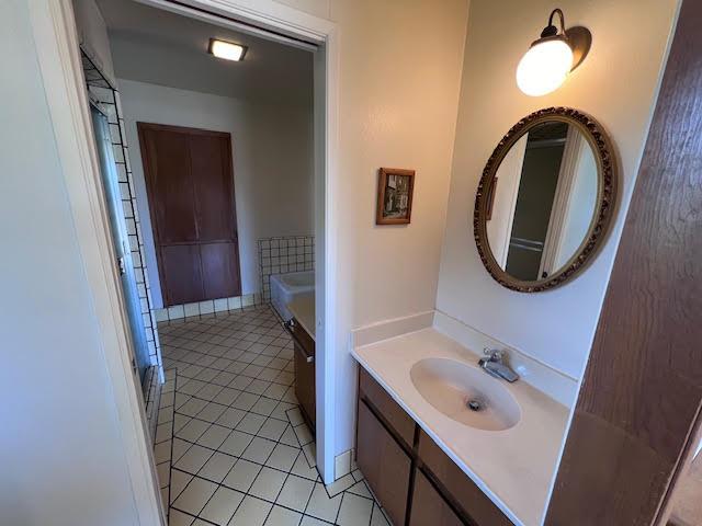 Detail Gallery Image 21 of 25 For 16970 Placer Oaks Rd, Los Gatos,  CA 95032 - 5 Beds | 3 Baths