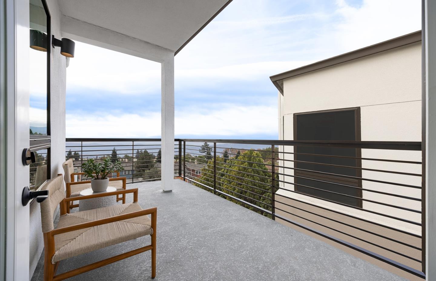 Detail Gallery Image 5 of 12 For 400 Mexico Ter #7,  Sunnyvale,  CA 94089 - 2 Beds | 2 Baths