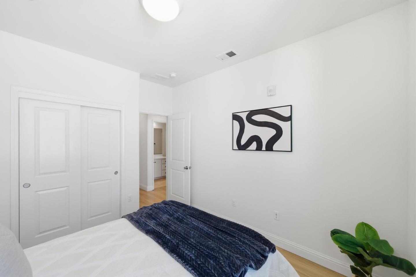 Photo #23: ML82043273 Listing: Photo #23