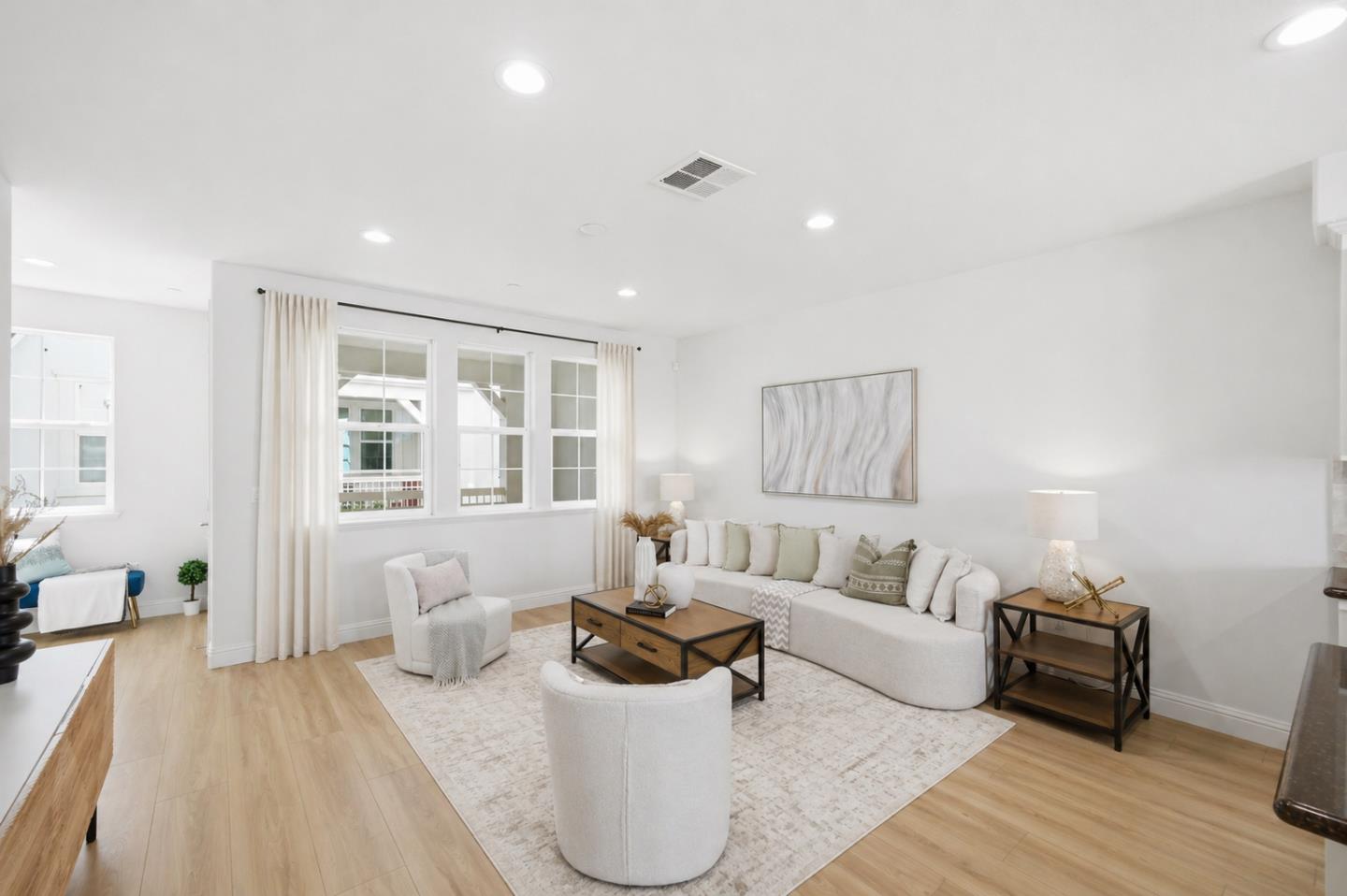 Photo #3: ML82043273 Listing: Photo #3