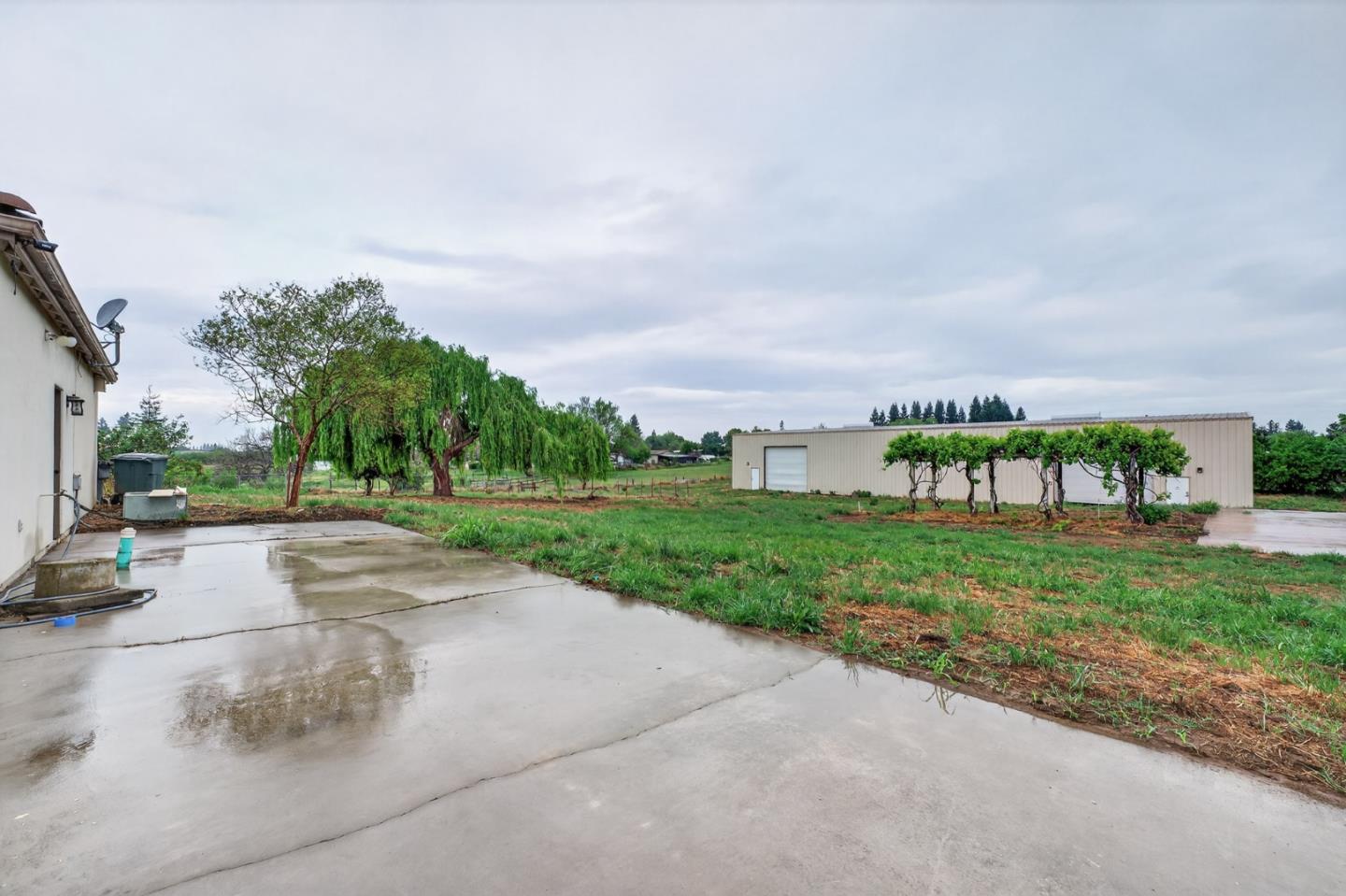 Detail Gallery Image 11 of 67 For 5317 Mesa Dr, Oakdale,  CA 95361 - 5 Beds | 4 Baths