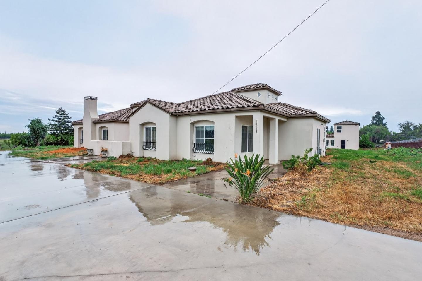 Detail Gallery Image 12 of 67 For 5317 Mesa Dr, Oakdale,  CA 95361 - 5 Beds | 4 Baths