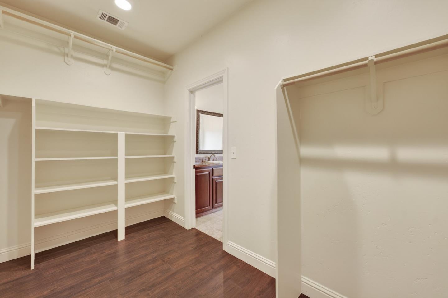 Detail Gallery Image 21 of 67 For 5317 Mesa Dr, Oakdale,  CA 95361 - 5 Beds | 4 Baths