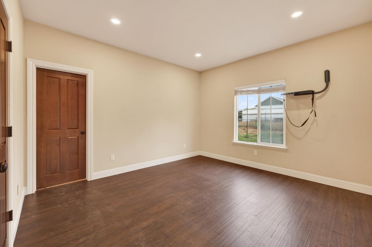 Detail Gallery Image 26 of 67 For 5317 Mesa Dr, Oakdale,  CA 95361 - 5 Beds | 4 Baths