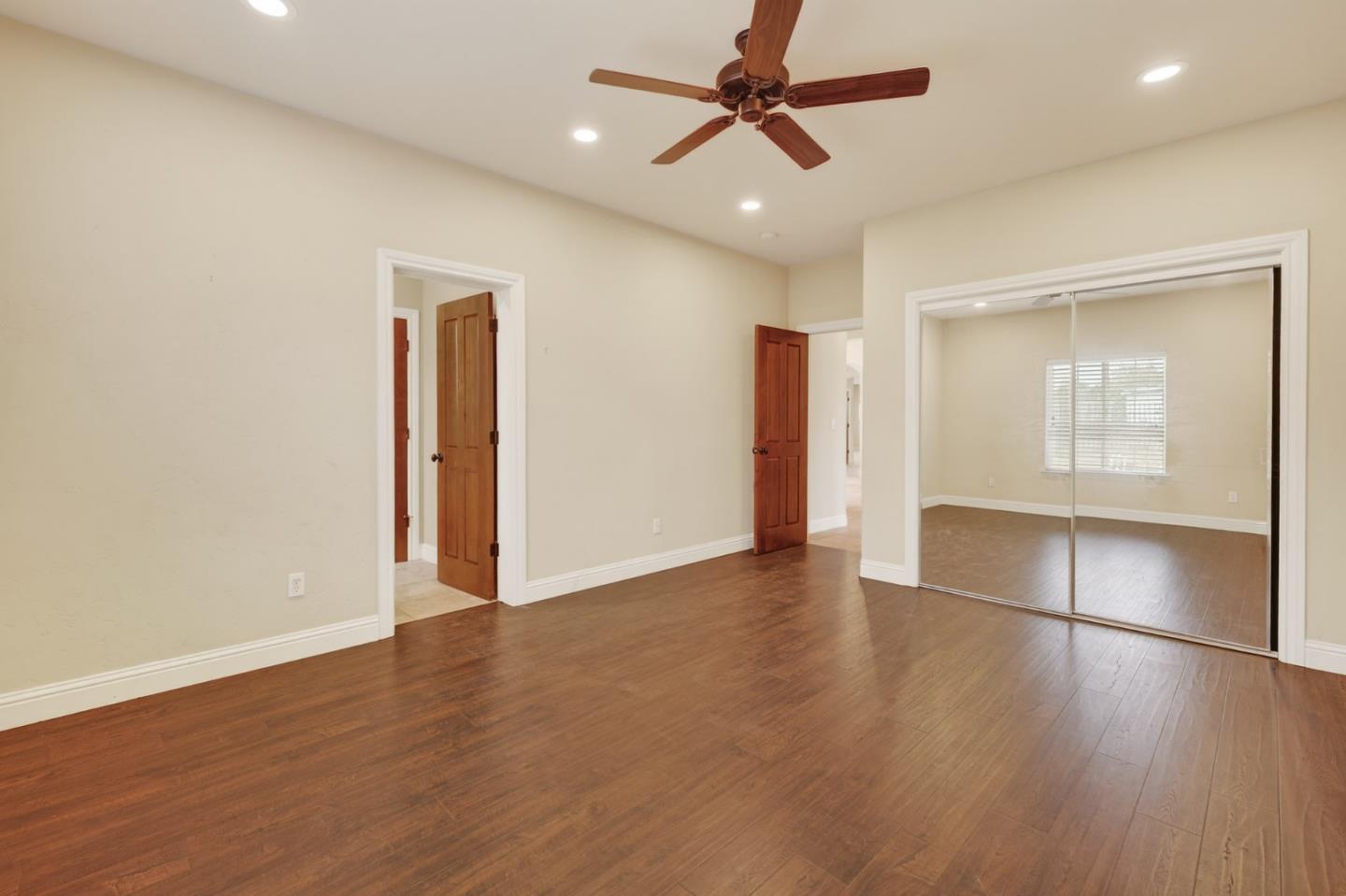 Detail Gallery Image 29 of 67 For 5317 Mesa Dr, Oakdale,  CA 95361 - 5 Beds | 4 Baths