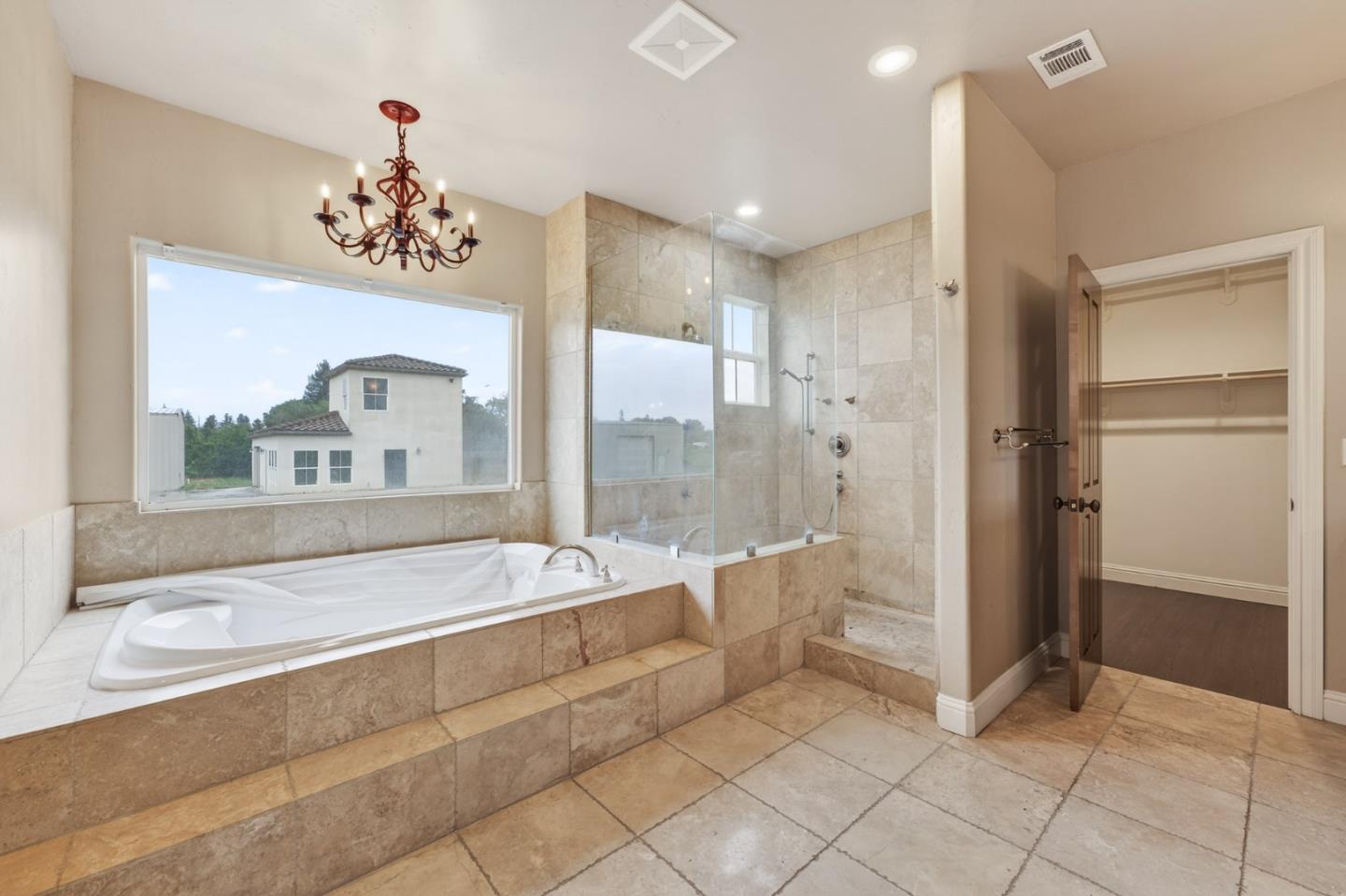 Detail Gallery Image 31 of 67 For 5317 Mesa Dr, Oakdale,  CA 95361 - 5 Beds | 4 Baths