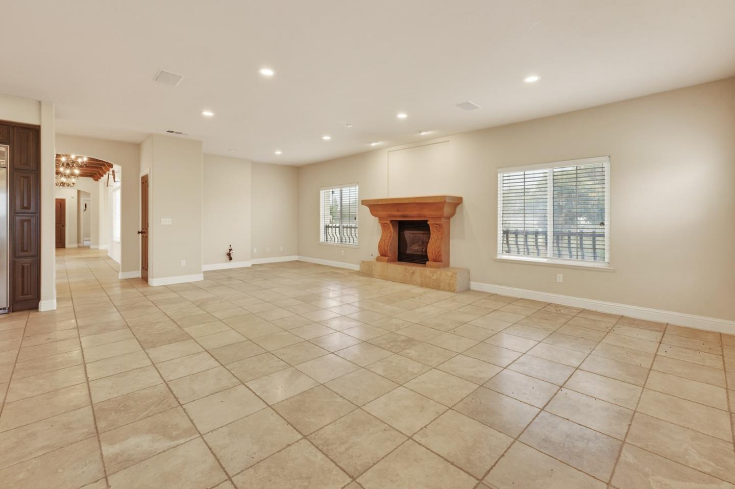 Detail Gallery Image 52 of 67 For 5317 Mesa Dr, Oakdale,  CA 95361 - 5 Beds | 4 Baths