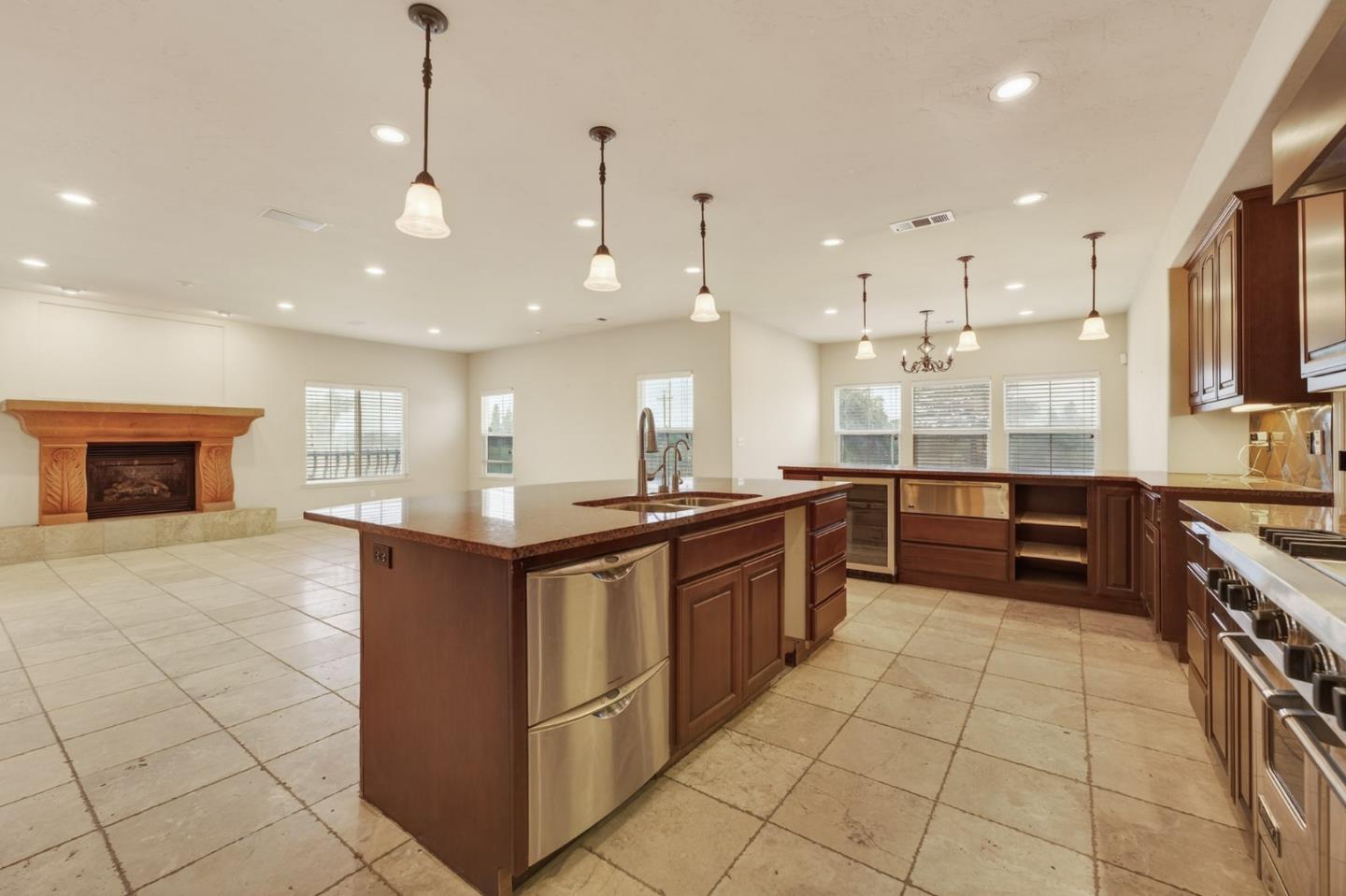 Detail Gallery Image 55 of 67 For 5317 Mesa Dr, Oakdale,  CA 95361 - 5 Beds | 4 Baths