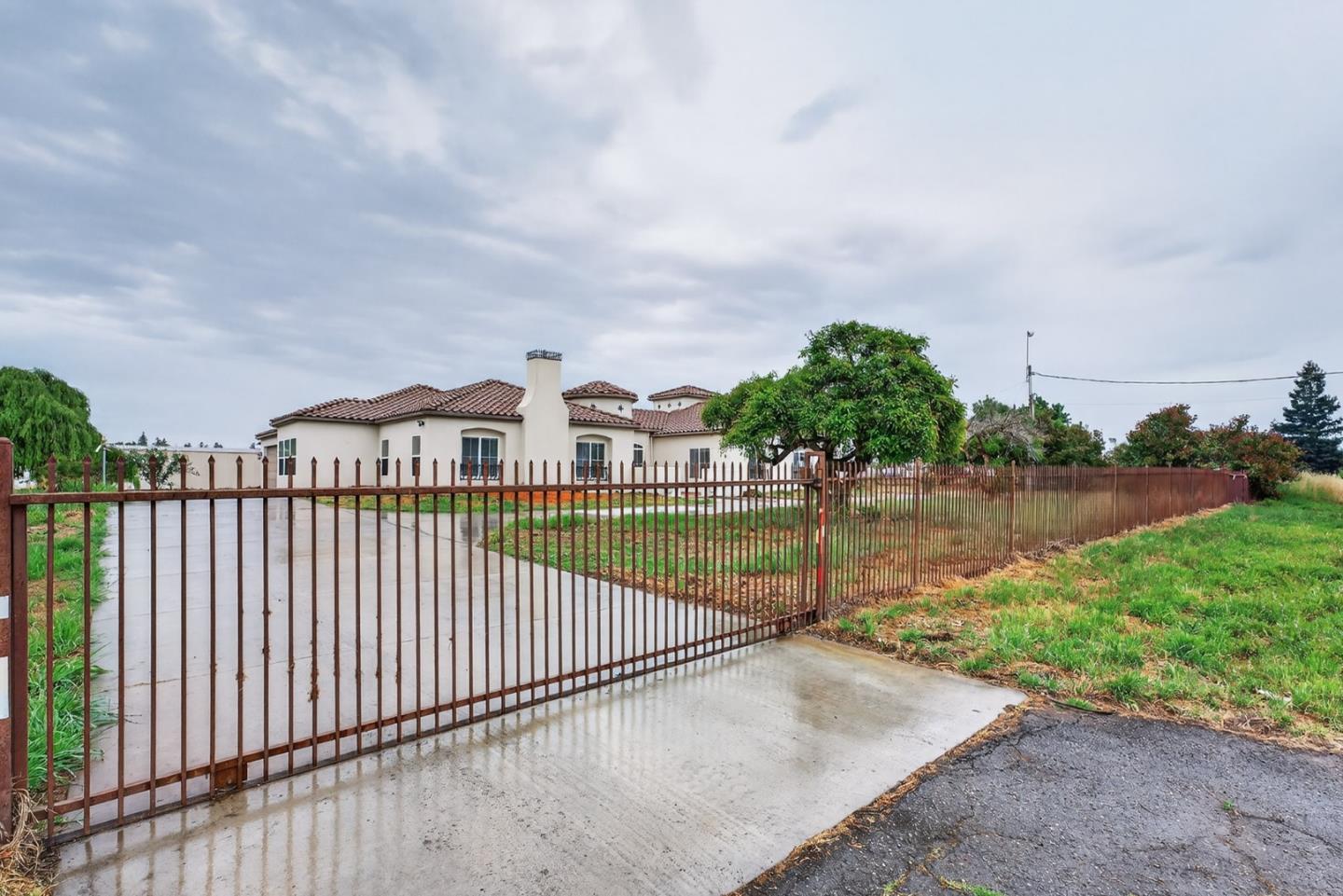 Detail Gallery Image 61 of 67 For 5317 Mesa Dr, Oakdale,  CA 95361 - 5 Beds | 4 Baths