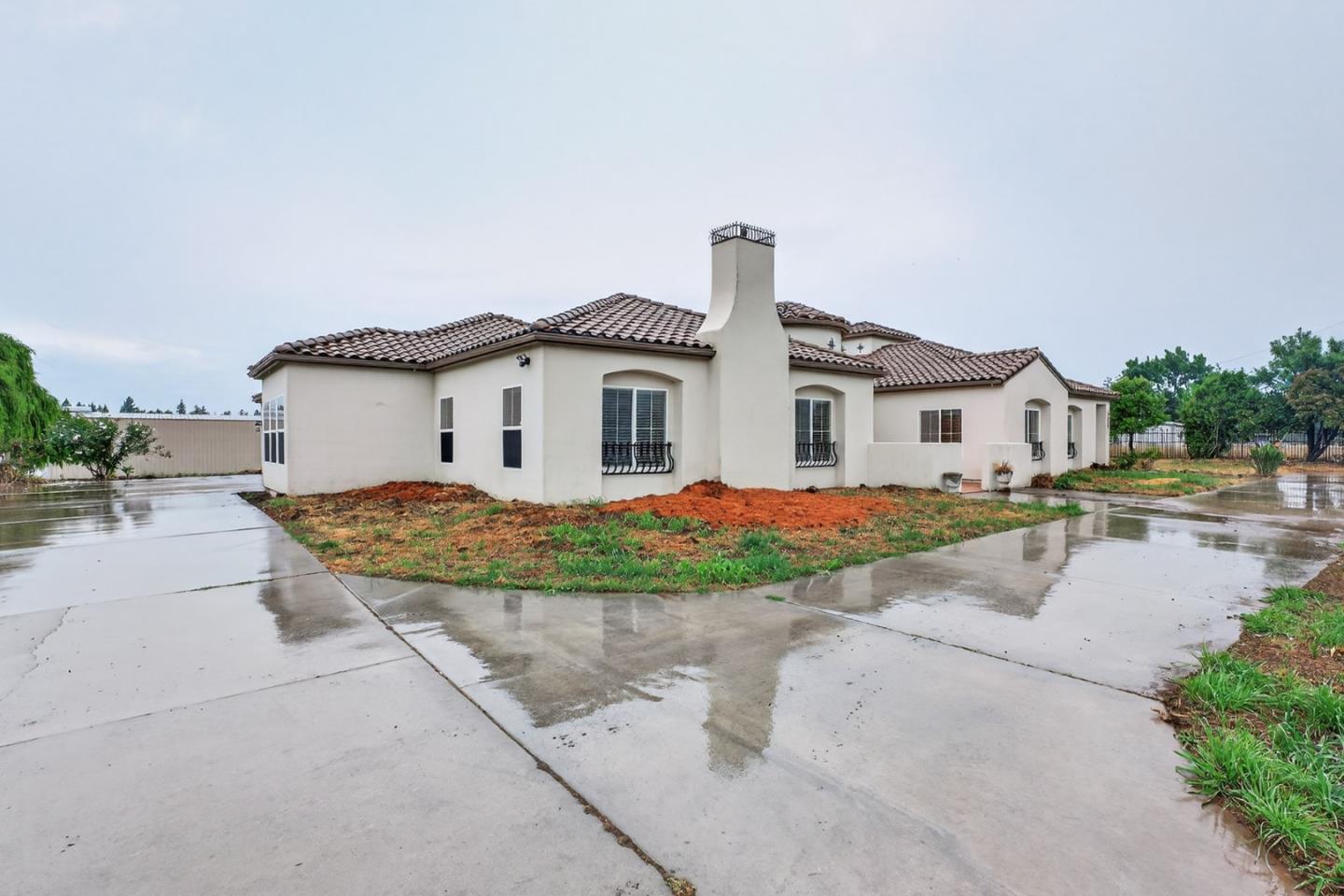 Detail Gallery Image 7 of 67 For 5317 Mesa Dr, Oakdale,  CA 95361 - 5 Beds | 4 Baths