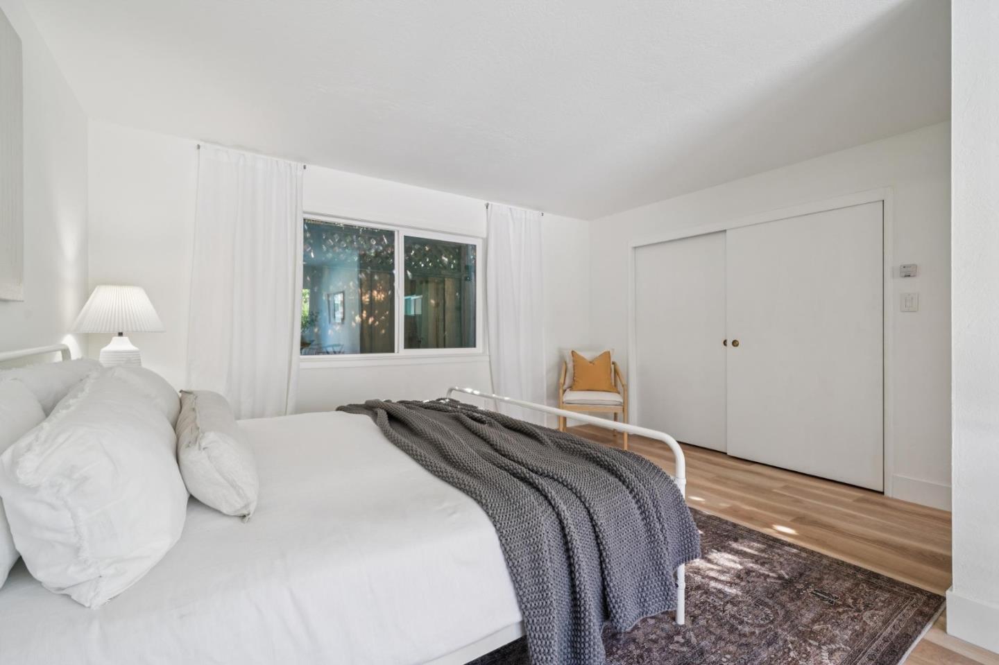 Detail Gallery Image 27 of 31 For 1244 Rose Ave, Mountain View,  CA 94040 - 4 Beds | 2 Baths