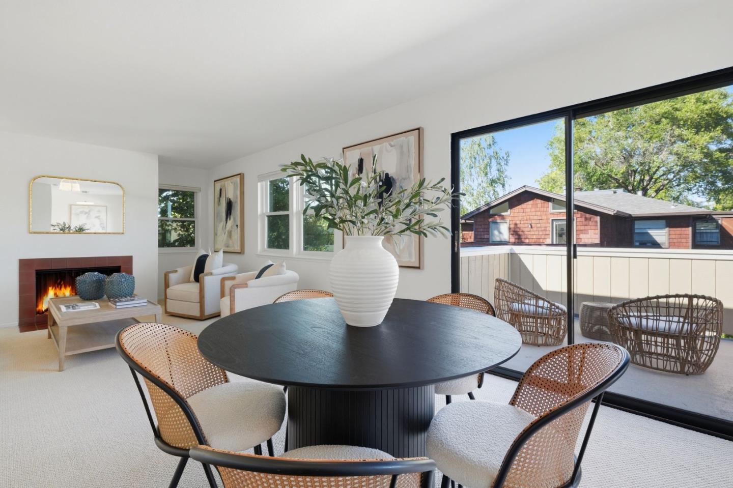 Detail Gallery Image 8 of 29 For 570 Vista Ave, Palo Alto,  CA 94306 - 2 Beds | 1 Baths