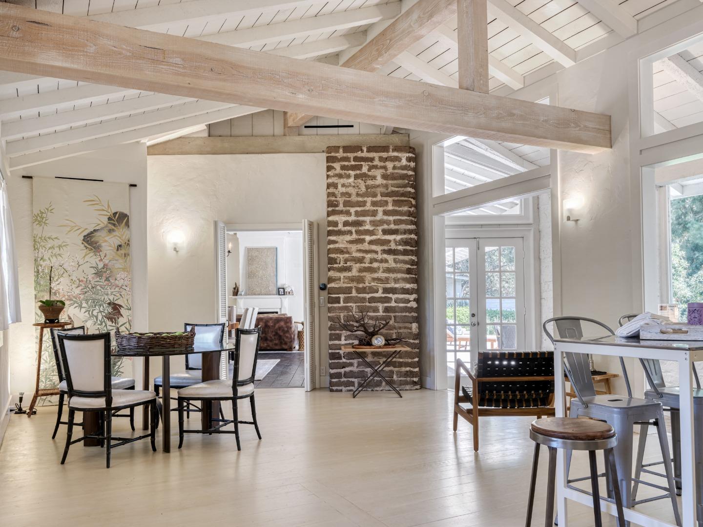 Detail Gallery Image 24 of 51 For 150 Littlefield Rd, Monterey,  CA 93940 - 3 Beds | 3 Baths