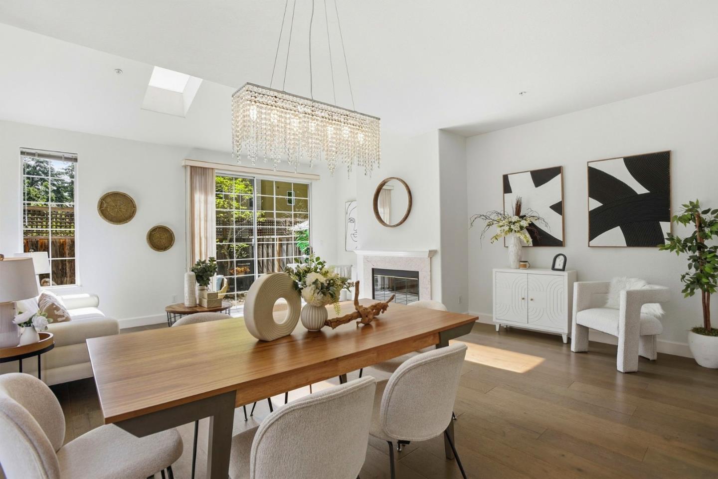 Detail Gallery Image 19 of 48 For 4173 El Camino Real #9,  Palo Alto,  CA 94306 - 2 Beds | 2/1 Baths