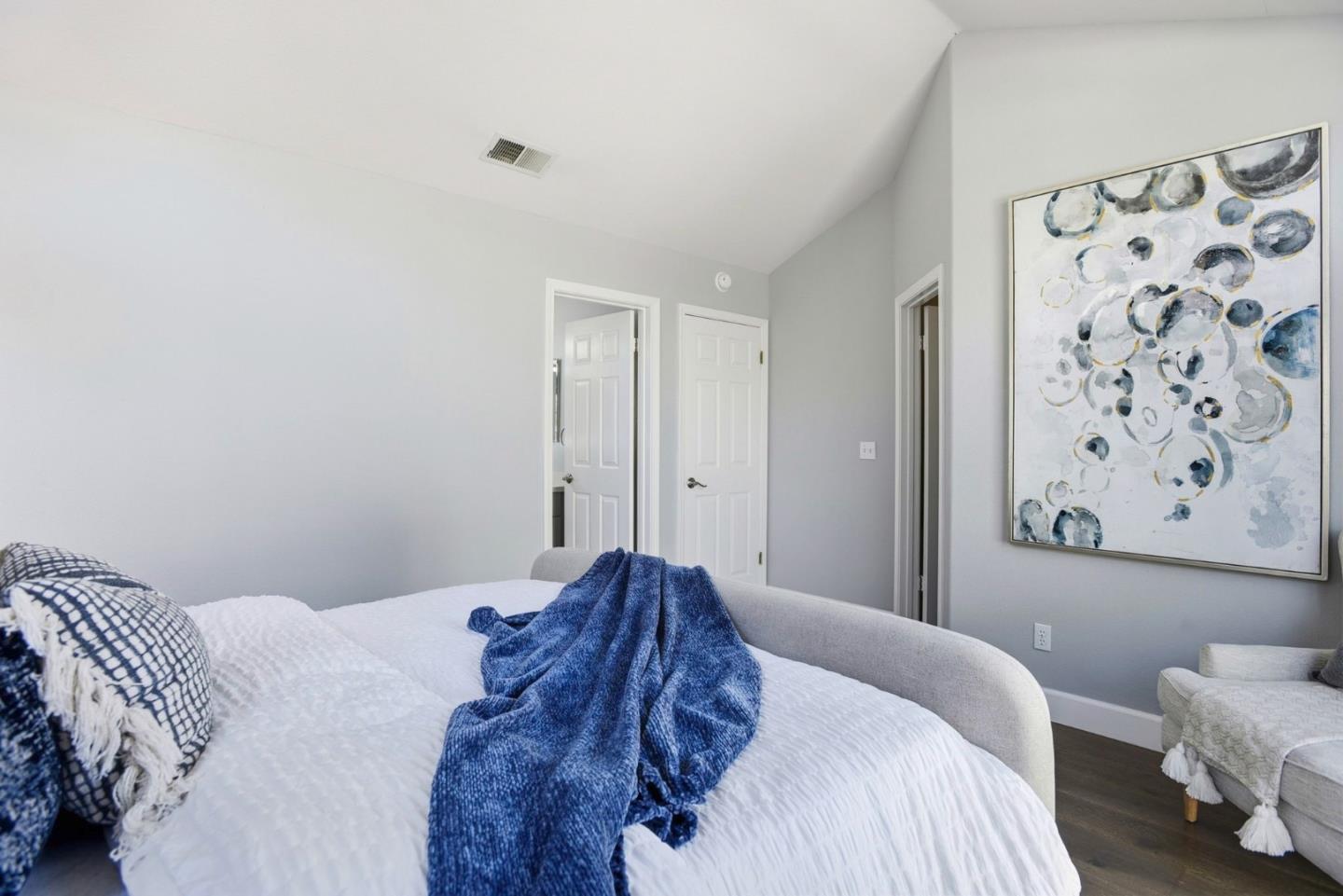 Detail Gallery Image 30 of 48 For 4173 El Camino Real #9,  Palo Alto,  CA 94306 - 2 Beds | 2/1 Baths