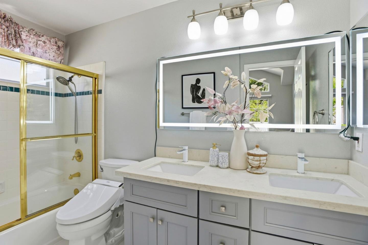 Detail Gallery Image 35 of 48 For 4173 El Camino Real #9,  Palo Alto,  CA 94306 - 2 Beds | 2/1 Baths