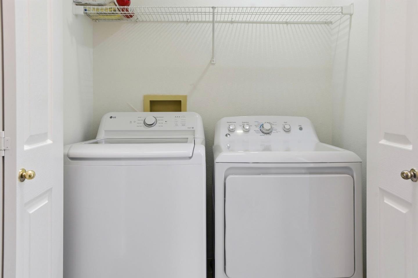 Detail Gallery Image 38 of 48 For 4173 El Camino Real #9,  Palo Alto,  CA 94306 - 2 Beds | 2/1 Baths