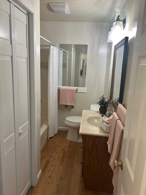 Detail Gallery Image 13 of 19 For 905 Haddon Dr, San Mateo,  CA 94402 - 3 Beds | 2 Baths