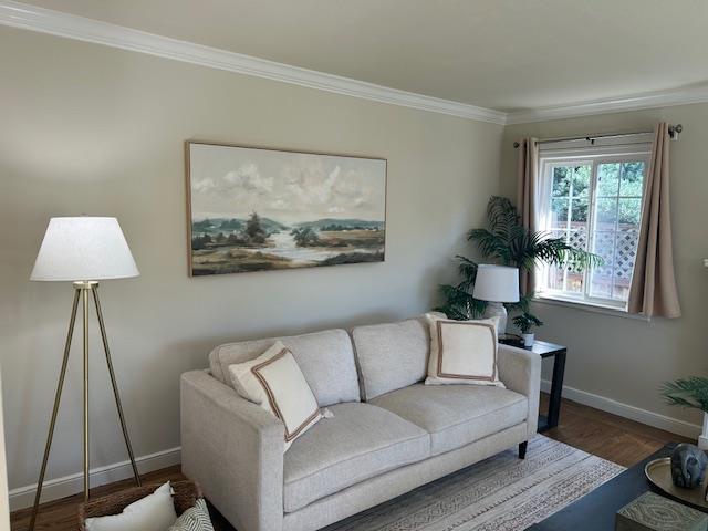 Detail Gallery Image 3 of 19 For 905 Haddon Dr, San Mateo,  CA 94402 - 3 Beds | 2 Baths