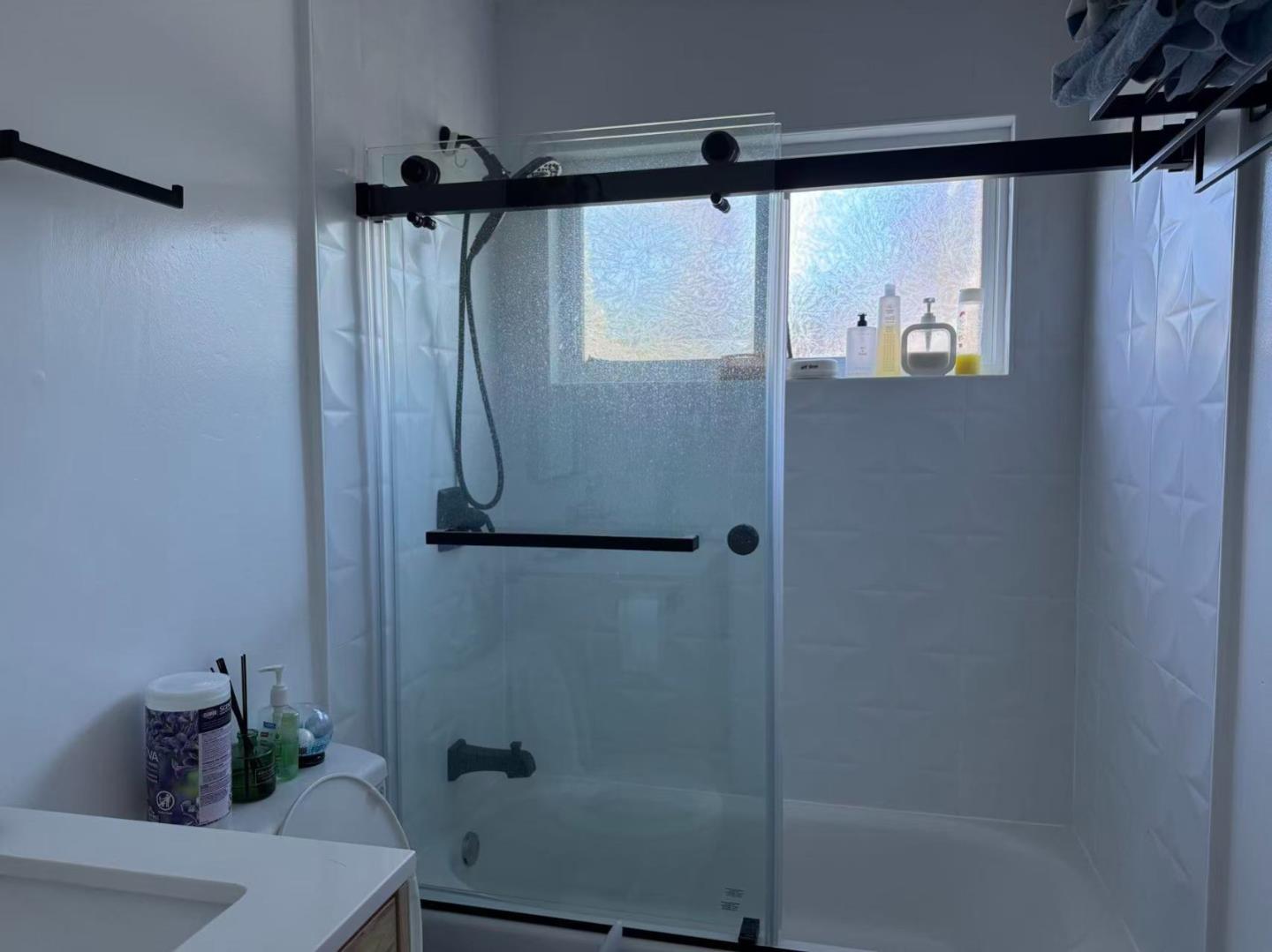 Detail Gallery Image 5 of 7 For 1452 Antonio Ln, San Jose,  CA 95117 - 3 Beds | 2 Baths