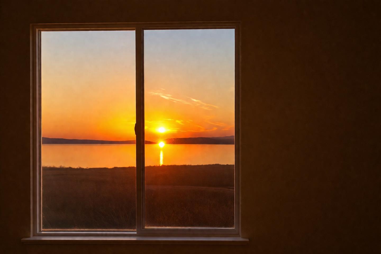 Detail Gallery Image 30 of 55 For 12 Riviera Cir, Redwood City,  CA 94065 - 4 Beds | 2/1 Baths